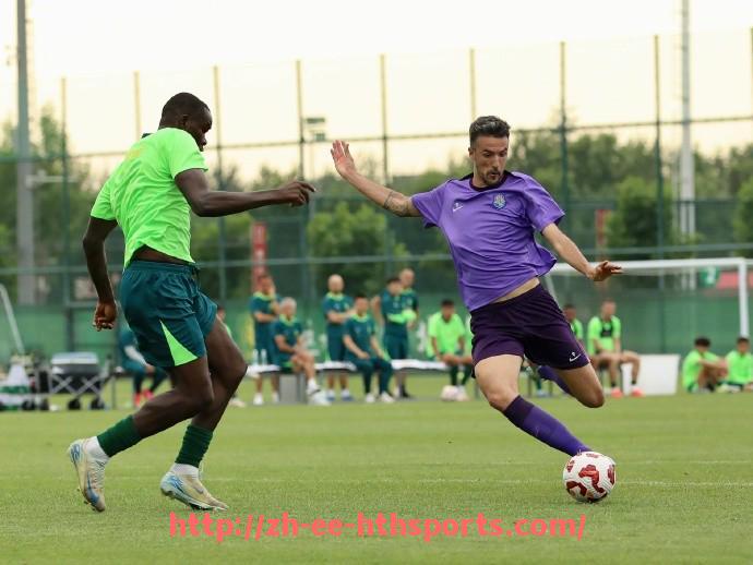 华体会hth登录入口-世俱杯历届最佳门将数据汇总及关键扑救分析