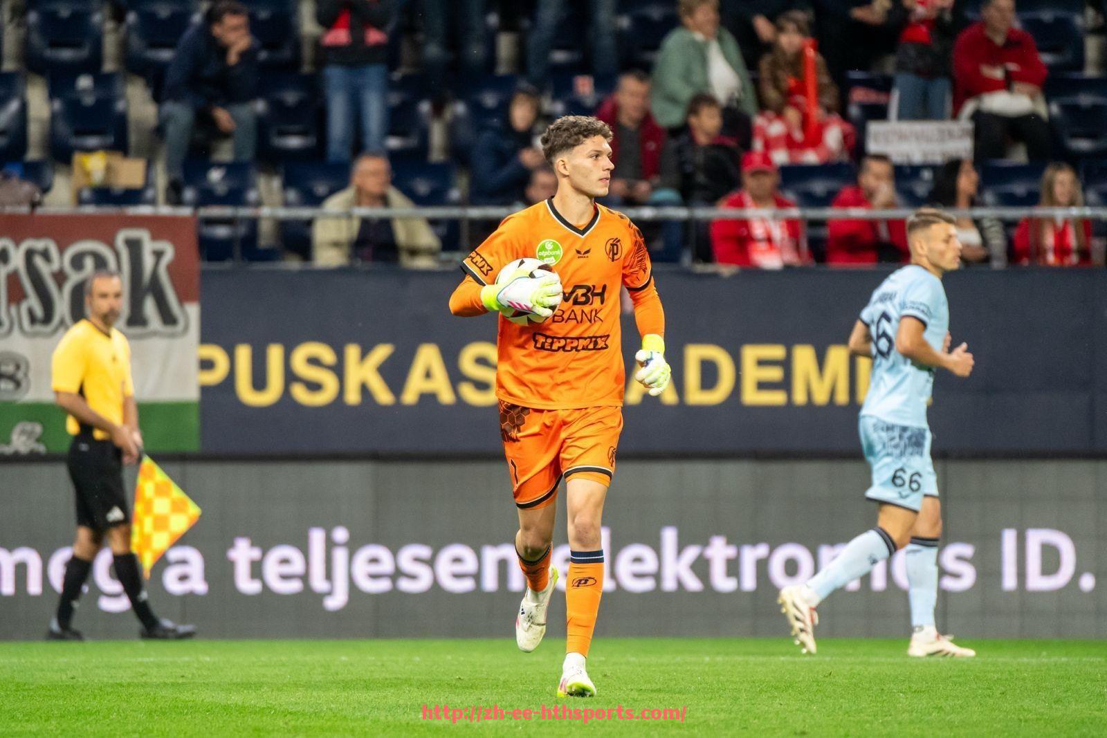 华体会hth登录入口-英超本土球员不足8名的现状及未来发展挑战